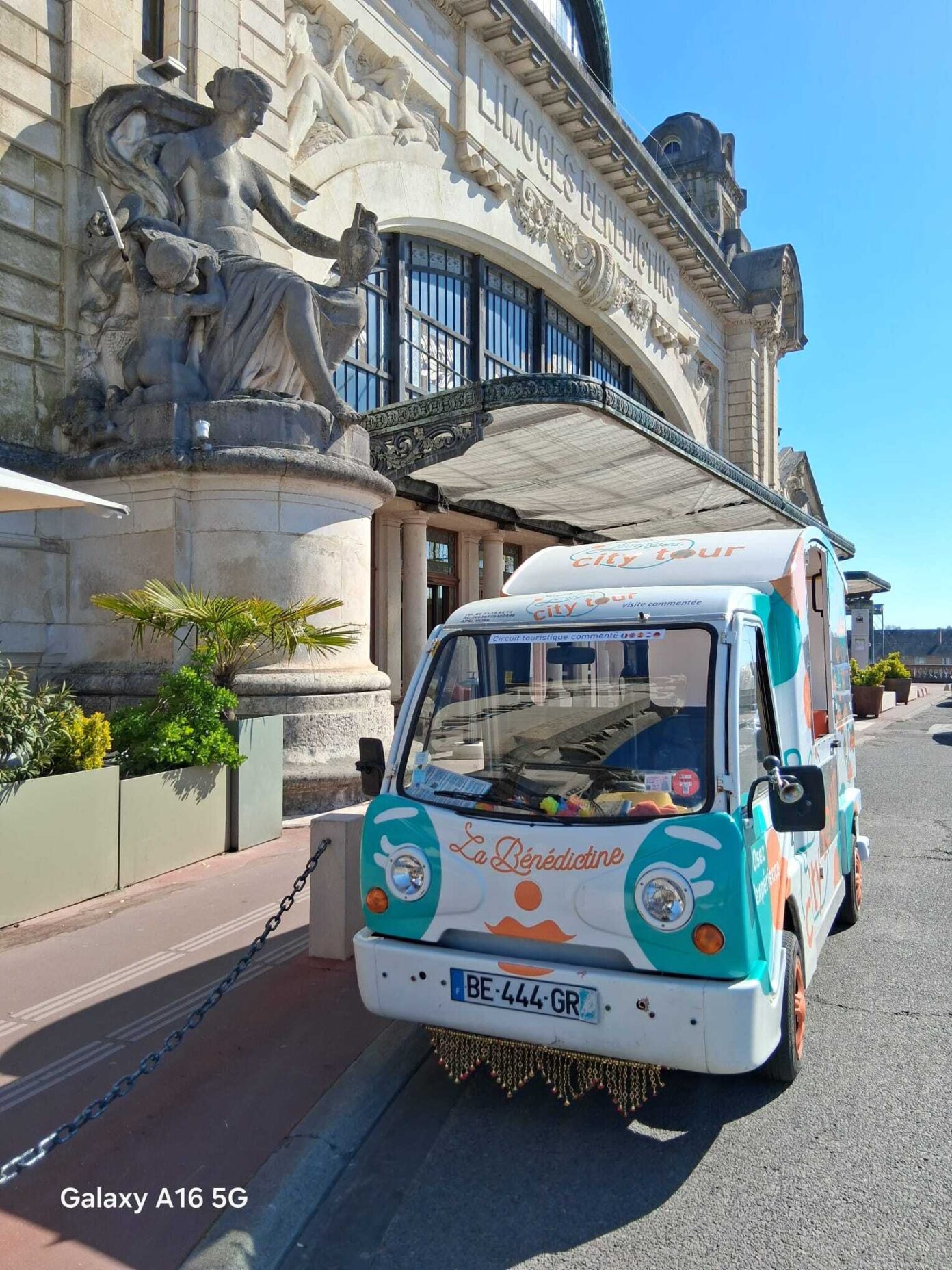 Visite en Tuk Tuk Parcours Apéro Bords de Vienne Départ devant l&rsquo;Office de Tourisme Limoges