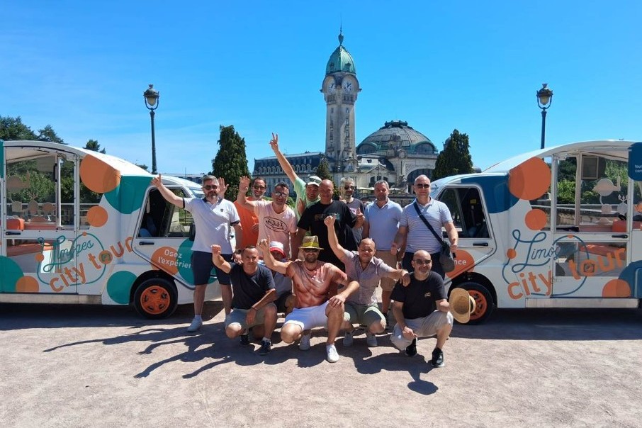 Visite en Tuk Tuk Parcours Touristique Départ devant l&rsquo;Office de Tourisme Limoges