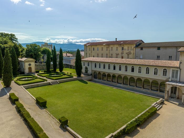 Visite guidée architecture « Du couvent de la Visitation au musée d’aujourd’hui », Musée de la chaussure, Romans-sur-Isère