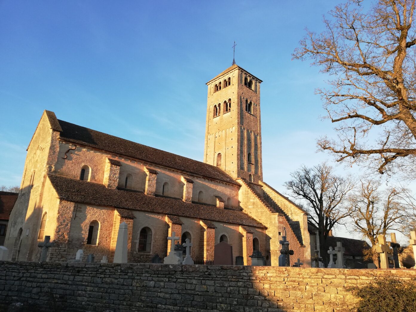 Visite guidée de Chapaize Rendez-vous devant l&rsquo;église Chapaize