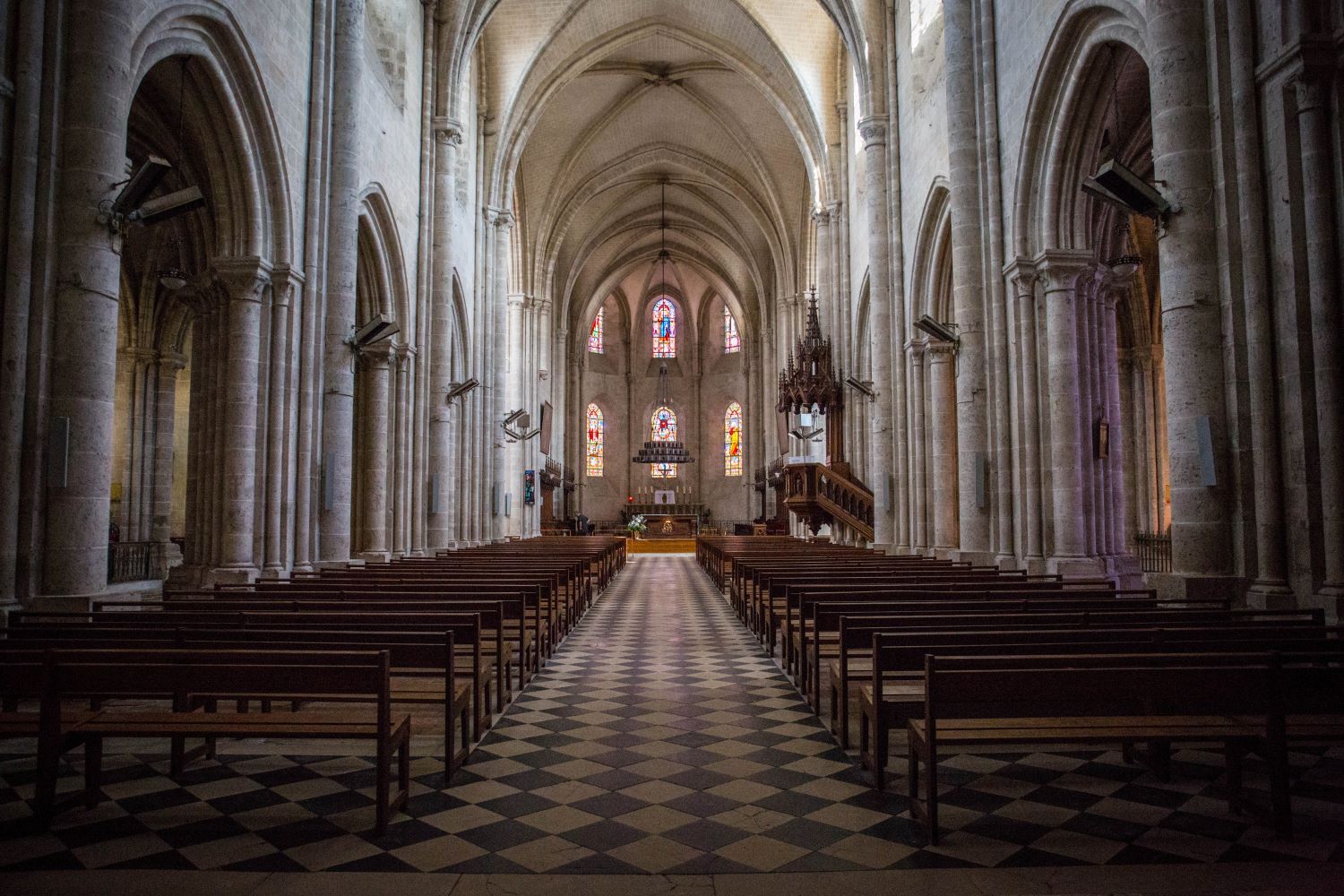 Visite guidée de la collégiale Saint-Liphard Meung-sur-Loire