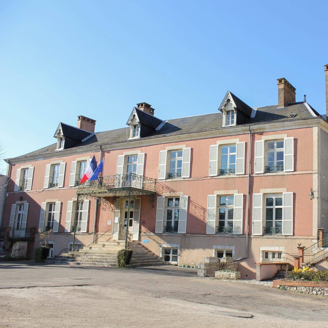 Visite guidée de la mairie Meung-sur-Loire