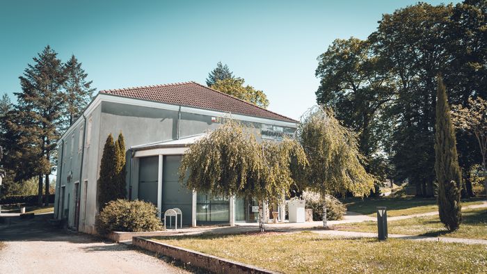 Visite guidée de la Médiathèque, médiathèque Firmin Gémier, Saint-Amour