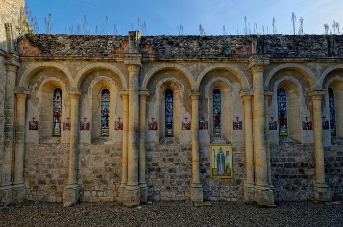 Visite guidée de l&rsquo;église ruinée Sainte-Marie d&rsquo;Amans Église de Saint-Amans Layrac