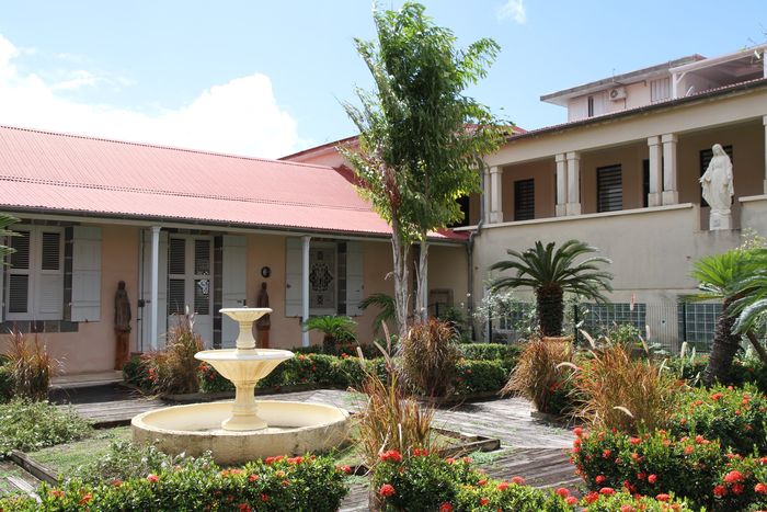 Visite guidée du groupe Cathédrale, Evêché et Trésor de Guadeloupe, Cathédrale Notre-Dame de Guadeloupe, Basse-Terre