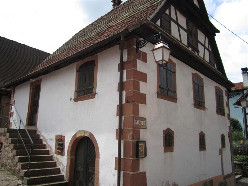 Visite guidée d&rsquo;une maison du XVIIIe siècle typique des Vosges du Nord  Offwiller