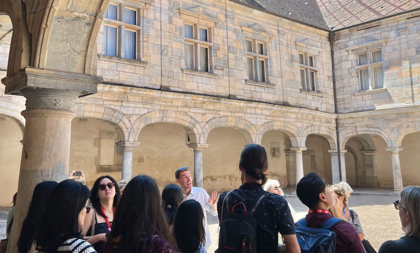 Visite guidée Il était une fois Besançon (avec dégustation) Maison natale Victor Hugo Besançon
