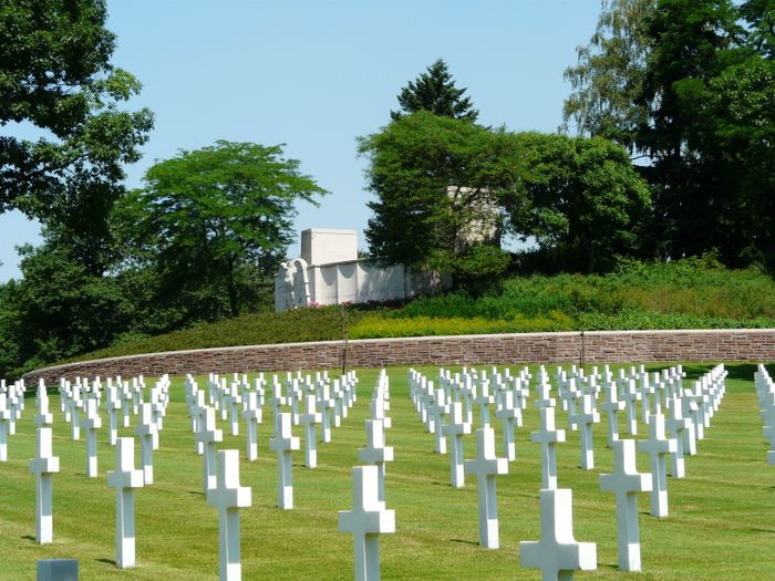 Visite guidée interactive – Devoir de Mémoire : Responsabilité, Souvenir et Transmission au Lorraine American Cemetery, Cimetière Militaire Américain de Saint-Avold, Saint-Avold