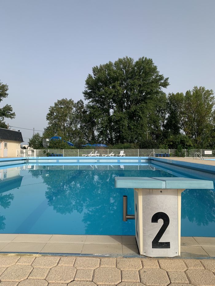 Visite guidée : la piscine de l&rsquo;Île d&rsquo;Or à Amboise, piscine de l&rsquo;île d&rsquo;or, Amboise