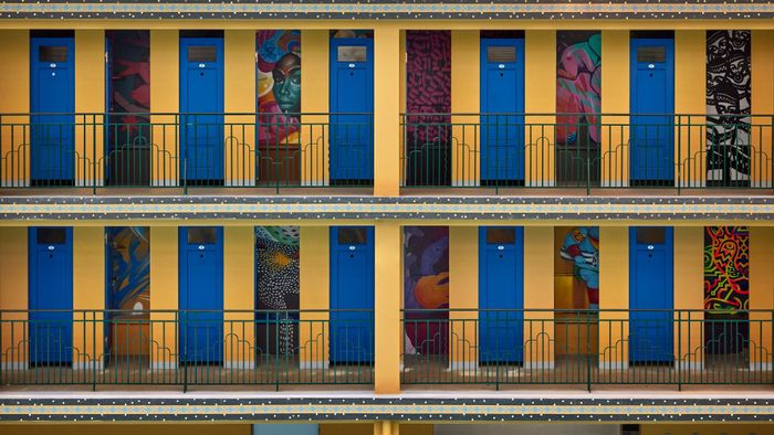 Visite libre des cabines artistiques du bassin intérieur Molitor, Molitor, Paris