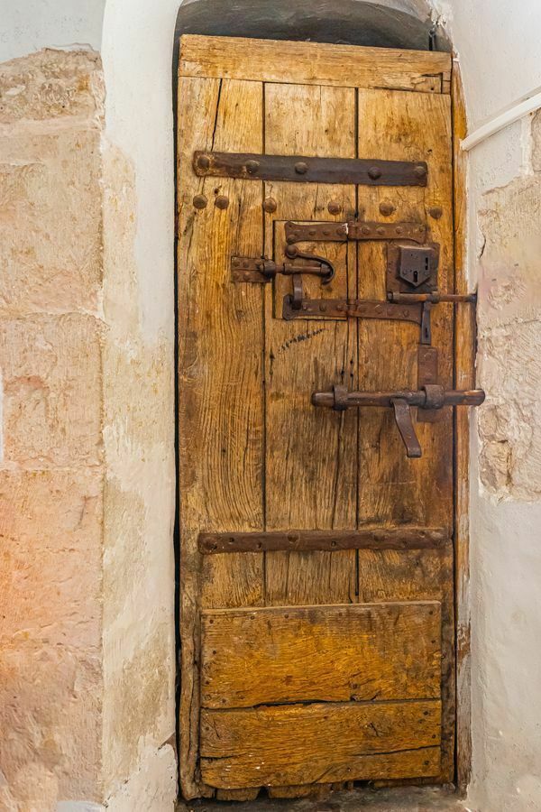 Visite libre des cachots du XVIIe siècle du Château de Nemours, Château-Musée de Nemours, Nemours