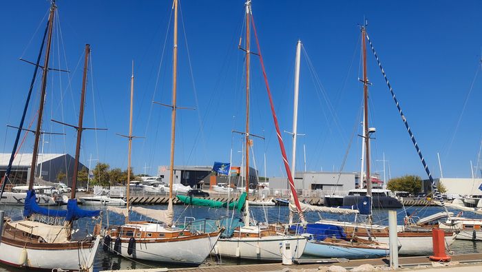 Visite libre des vieux gréements et autres bateaux de légende Quai Florence Arthaud Canet-en-Roussillon