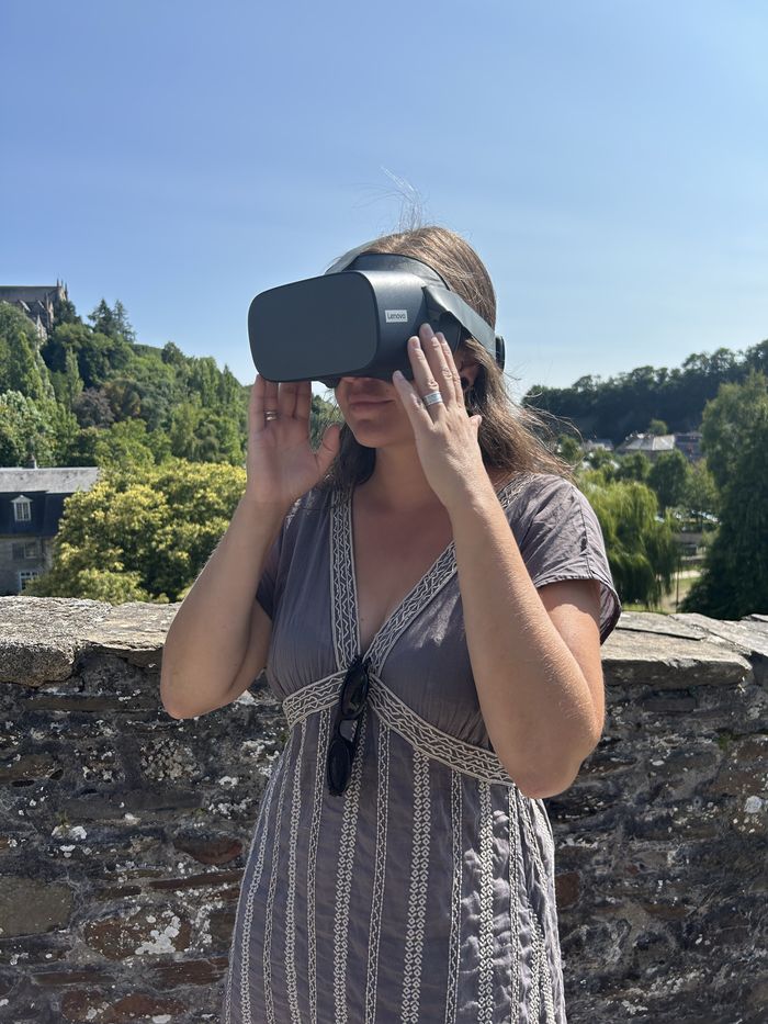 Visite virtuelle de la ville en 1900, Beffroi, Fougères