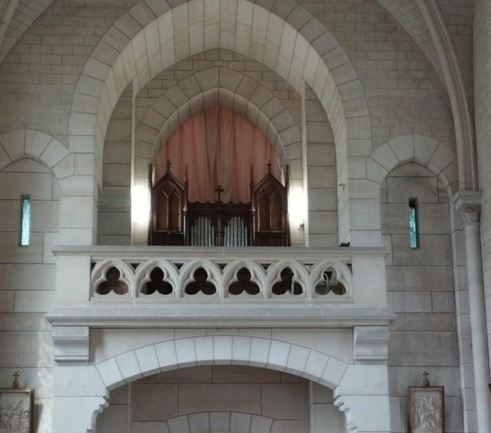 Visitez une église édifiée entre 1880 et 1884, et découvrez son orgue, Église Saint-André, Orquevaux