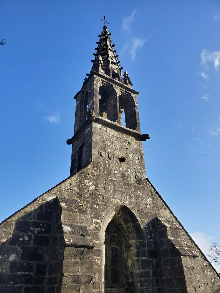 À la découverte de la chapelle Notre-Dame de la Fontaine Blanche, Chapelle Notre-Dame de la Fontaine Blanche, Plougastel-Daoulas