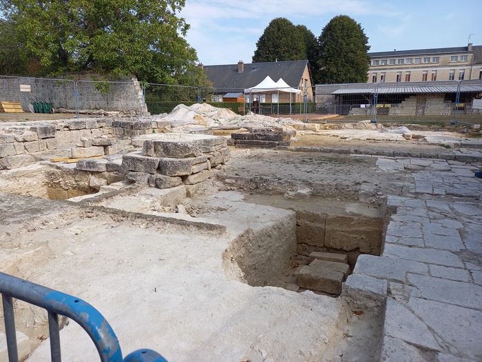 Abbaye Saint-Médard, Abbaye Saint-Médard et sa crypte, Soissons