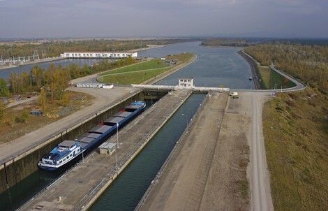 Accès au bajoyer de l’écluse EDF de Fessenheim, Ecluse de Fessenheim, Fessenheim