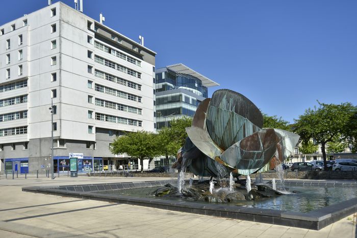 Angers Loire Greeters : Balade dans le quartier Saint-Serge, Place Mitterand, Angers