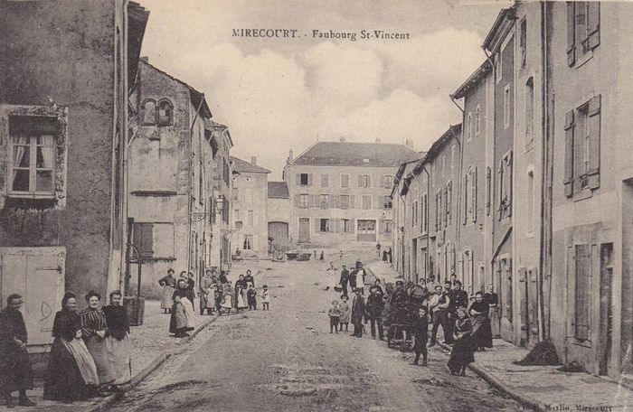 Arrêt sur image : une histoire en images et à ciel ouvert de la lutherie et de l’archèterie à Mirecourt, Musée de la lutherie et de l’archèterie françaises, Mirecourt