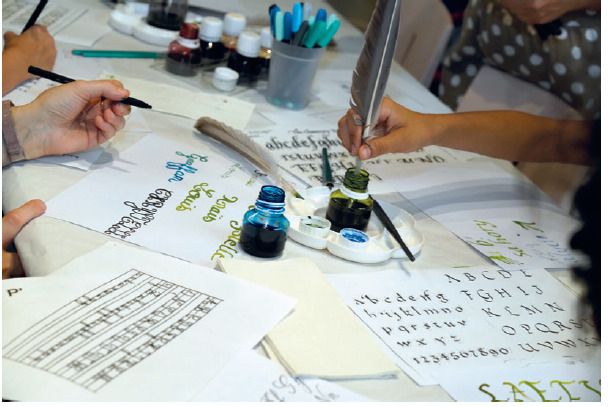 Atelier calligraphie, MAISON DE NOSTRADAMUS, Salon-de-Provence