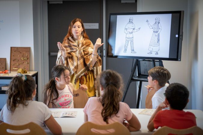 Atelier en famille « Du mouton au tissu, à la découverte des textiles gaulois », Musée archéologique de la bataille de Gergovie, La Roche-Blanche