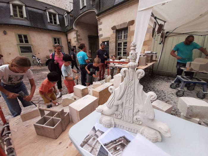 Atelier taille de pierre, Hôtel de Blossac – Direction Régionale des Affaires Culturelles de Bretagne (DRAC), Rennes