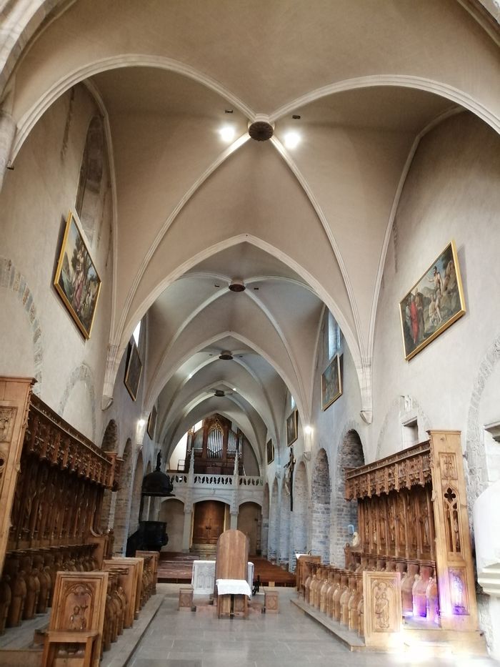 AU COEUR DE LA CATHEDRALE, Cathédrale Saint-Jean-Baptiste, Saint-Jean-de-Maurienne