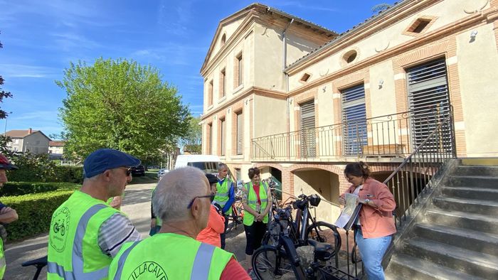 Balade à vélo, Réhabiliter : bâtir l’avenir, Place de la Libération, Gaillac