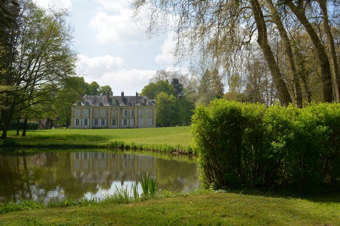 Balade découverte du parc du château de Fertot, Château de Fertot, 58470 Gimouille, Gimouille