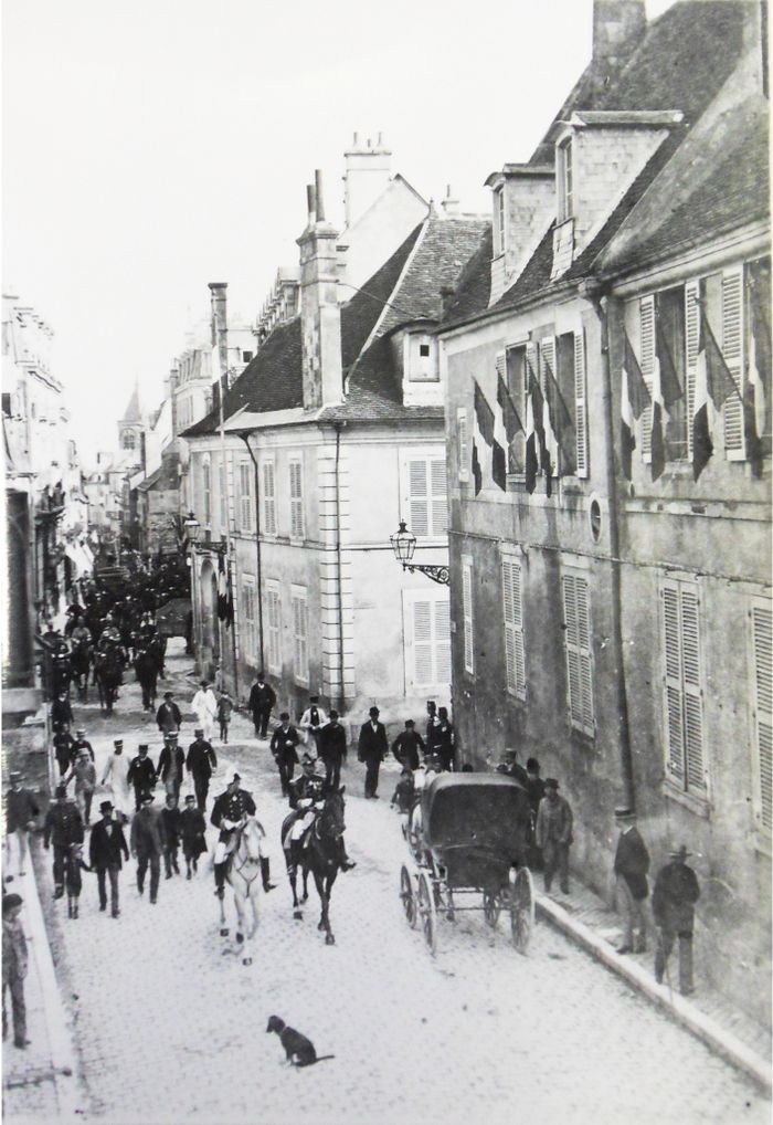 Bourges au XIXᵉ siècle, Cour du patrimoine, Bourges