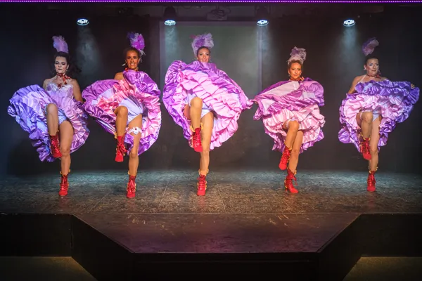 Cabaret Crazy Roc Nant