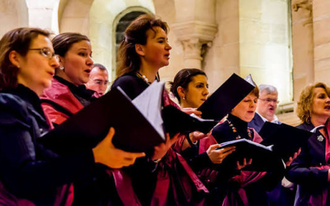 Chants Orthodoxes : Choeur Russe de Paris église Notre Dame du Travail Paris