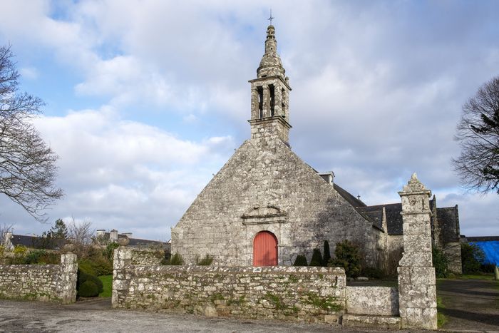 Chemins et curiosités à Ergué-Armel, Parking de la MPT d’Ergué-Armel, Quimper