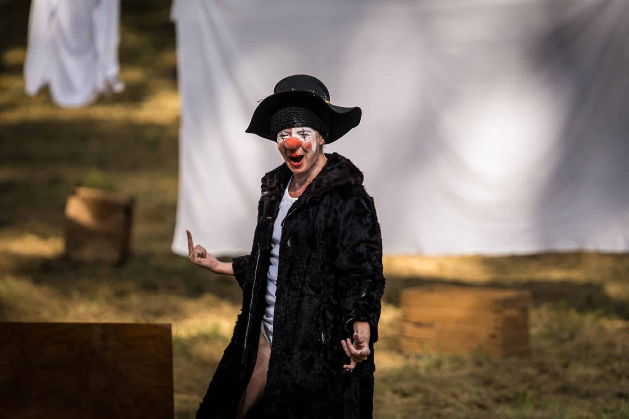 christelle kerdavid clown pétrole