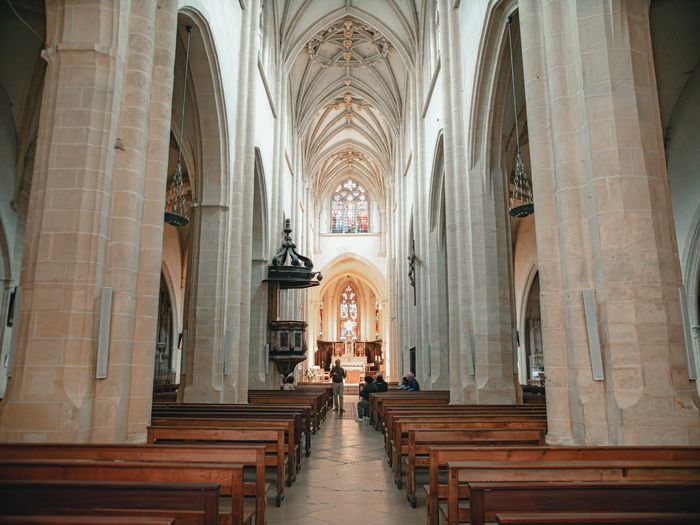 Collégiale Notre-Dame des Marais, lieu caladois emblématique, Collégiale Notre-Dame des Marais, Villefranche-sur-Saône