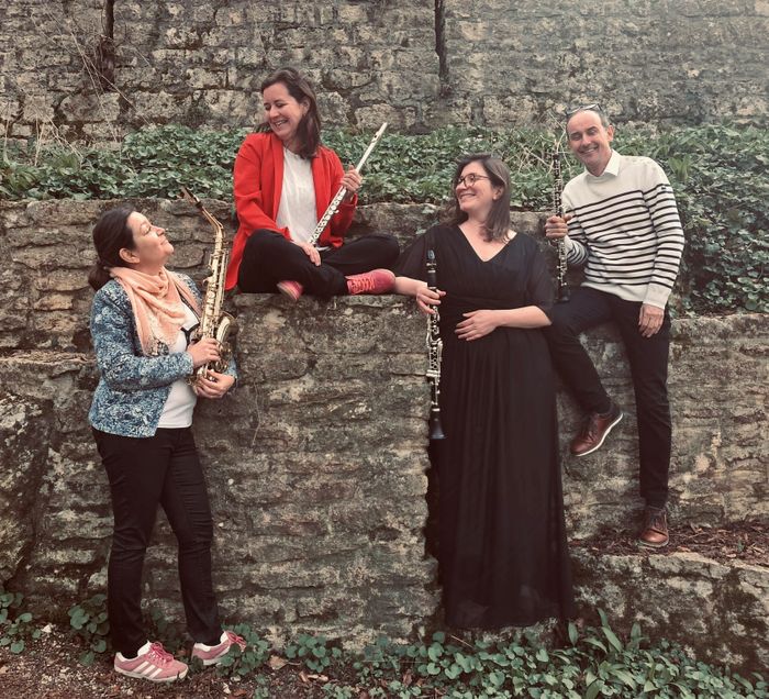 Concert dans le cloître de l&rsquo;ancien couvent des Capucins (ancienne école Michelet), Ancien couvent des capucins (ancien théâtre et ancienne école Michelet-Aragon), Chaumont