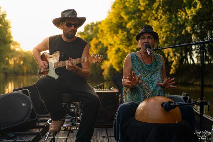 Concert de Strange O&rsquo;Clock au Golf de Brigode, Club house du golf de Brigode, Villeneuve-d&rsquo;Ascq