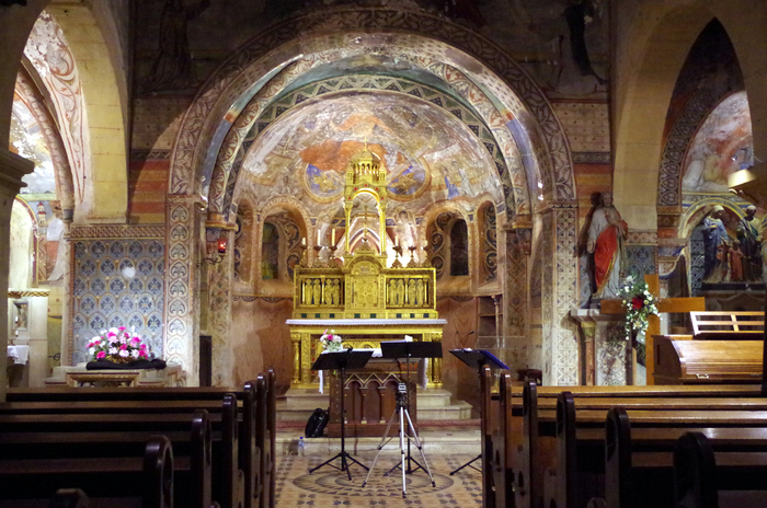 Concert – spectacle dans une église romane fortifiée du XIIe siècle, Église Sainte-Croix, Lorry-Mardigny