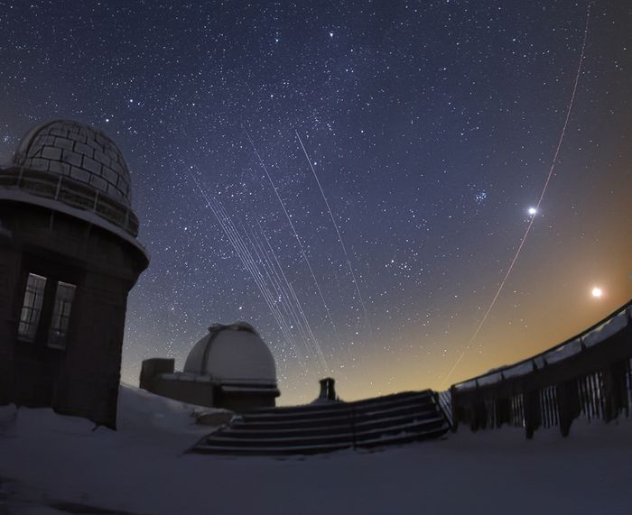 Conférence : Le ciel en danger ! L’observation du ciel face à la prolifération satellitaire, Planétarium de Vaulx-en-Velin, Vaulx-en-Velin