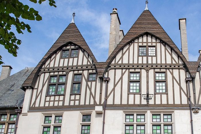 Contes des Bêtes lointaines, Musée-Hôtel Le Vergeur – Maison Hugues Krafft, Reims