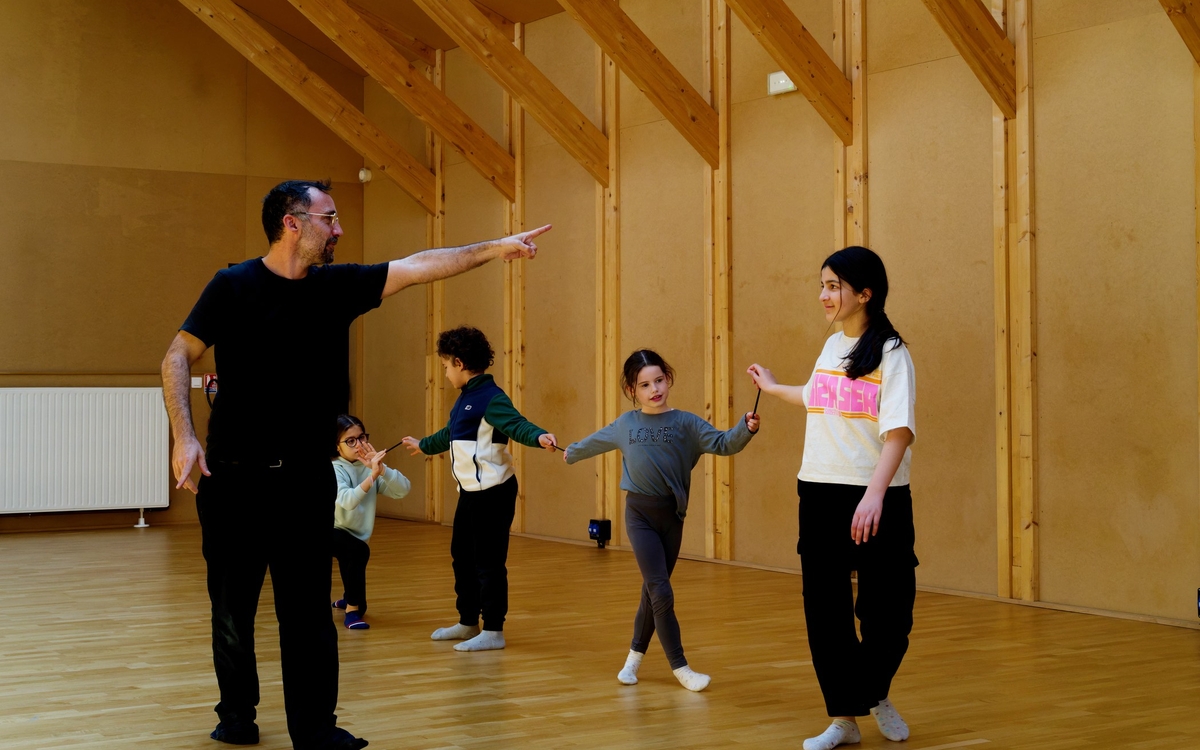 Danse et LSF : atelier chorésigne pour enfants sourds Atelier de Paris / CDCN Paris