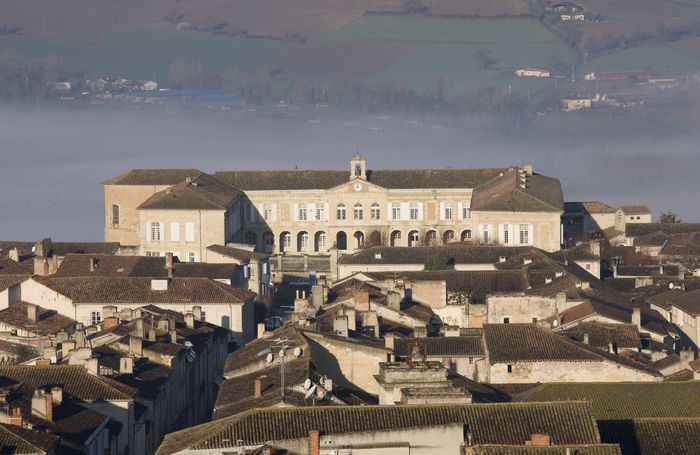 Découverte d&rsquo;un ancien hôpital du XVIIIe siècle, Ancien Hôpital – Château des Comtes d&rsquo;Armagnac, Lectoure