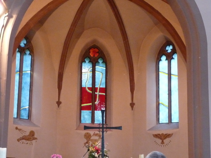 Découverte guidée des vitraux contemporains d&rsquo;une église simultanée, Église simultanée Saint-Michel, Ernolsheim-lès-Saverne