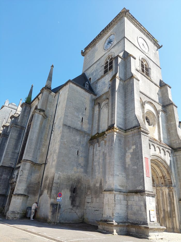 Découverte libre de L’abbatiale Saint-Michel, Église abbatiale Saint-Michel, Saint-Mihiel