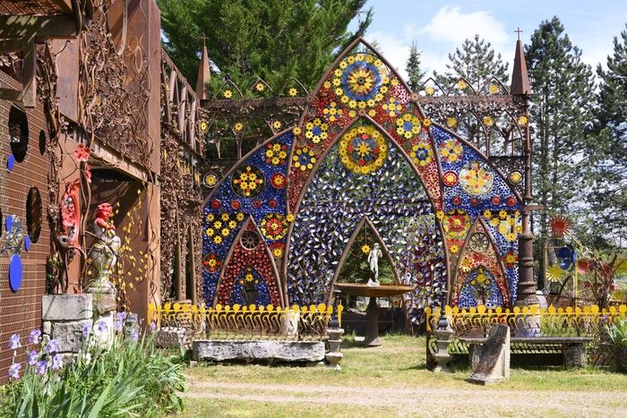 Découvrez le jardin artistique Magic Hortus, Magic Hortus, Verrue