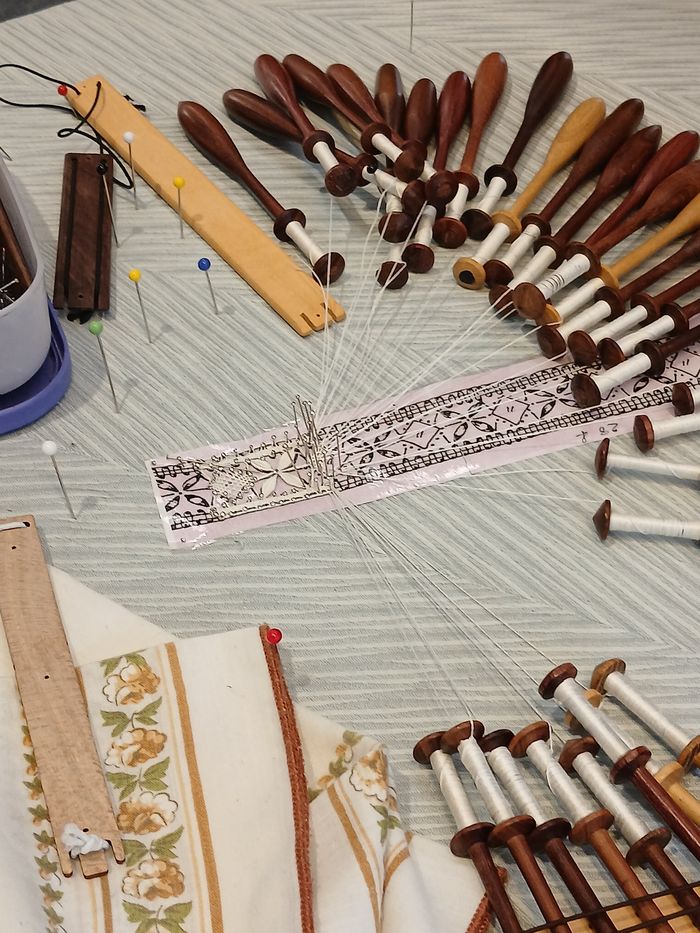 Découvrez une exposition autour de la dentelle, La Fabrique, Mirecourt