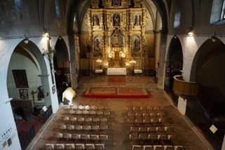 Démonstration de dentelle aux fuseaux par l’association Broderie et Dentelle., Église Saint-Sauveur, Arles-sur-Tech