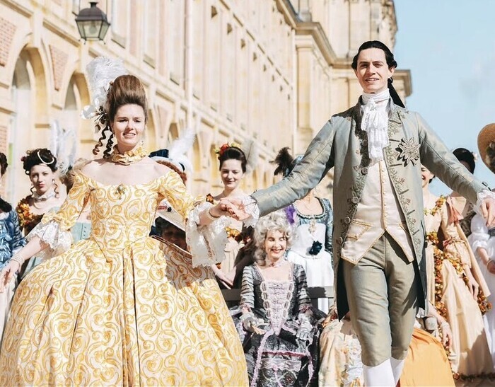 Démonstration et initiation de danses baroques par l’Association Carnet de Bals, Archives nationales – Site de Paris, Paris