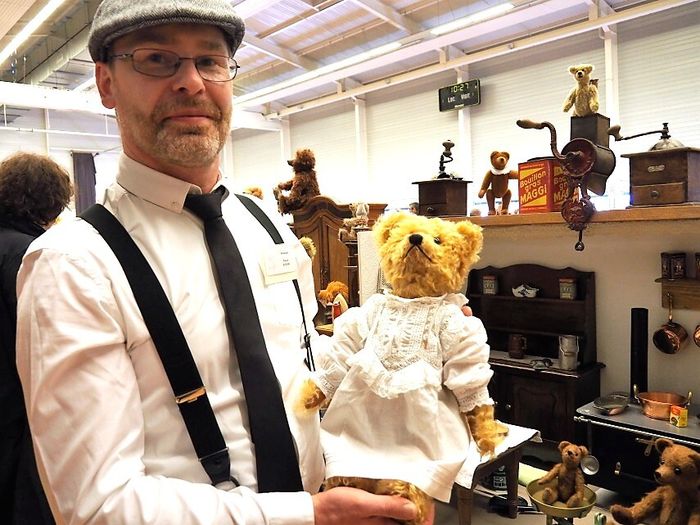 Démonstration participative : Comment fabriquer et restaurer un ours en peluche?, La Nef des jouets / Commanderie des chevaliers de l’Ordre de Malte, Soultz-Haut-Rhin