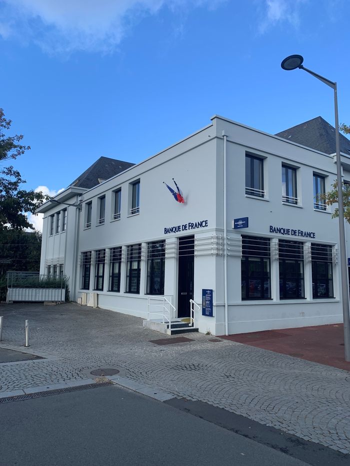 Démonstrations : ensemble dialoguons, Banque de France, Saint-Lô